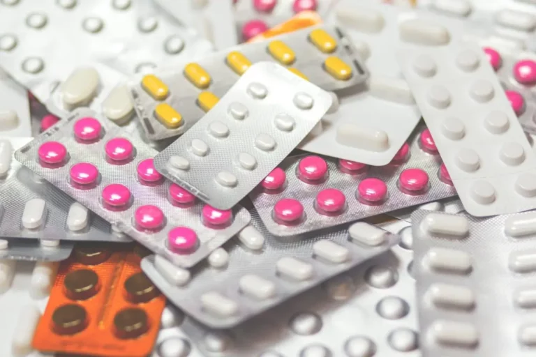 medications-gbc339fa97_1920