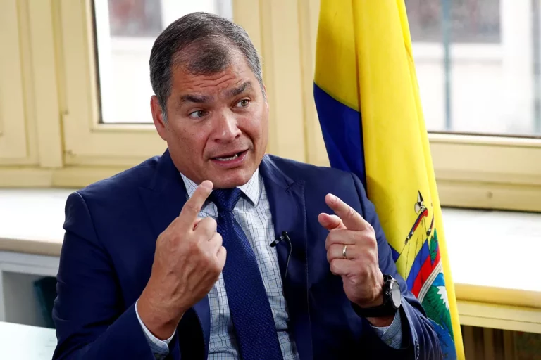 El-ex-presidente-Rafael-Correa