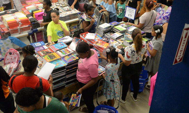 primera-compra-de-utiles-escolares-luduis-tapia-22