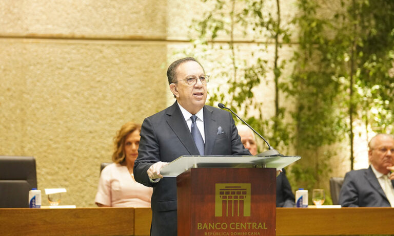 hva-76-aniversario-2