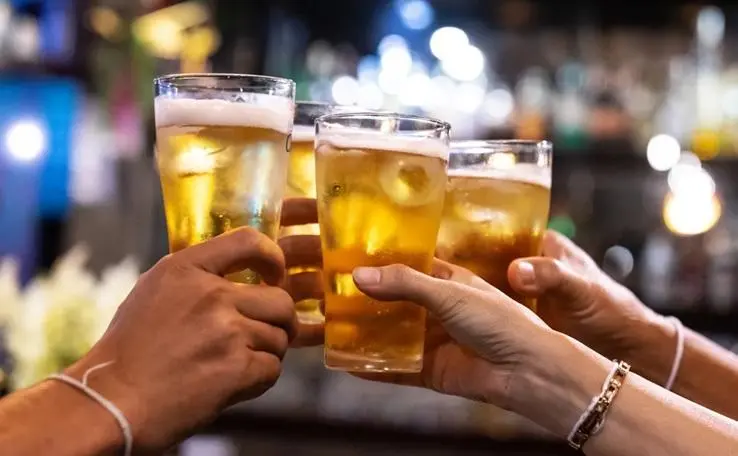 thumbnail_z-z-z-z-Nuevos-horarios-en-NY-para-la-venta-de-alcohol