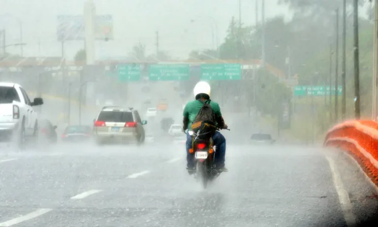 Aguaceros-y-tormentas-electricas-seran-de-mayor-intensidad
