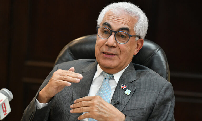 martin-roble-morillo-administrador-generador-electrica-dpolanco-20