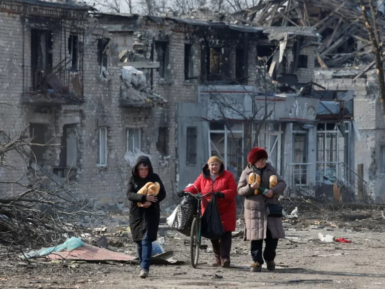 w1280-p4x3-2022-03-15T182922Z_1684302550_RC233T9VIDHU_RTRMADP_3_UKRAINE-CRISIS-DONETSK-REGION