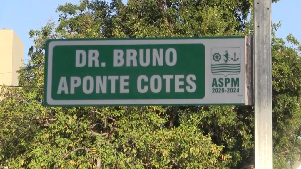 bruno aponte calle.mp4_snapshot_37.00.084