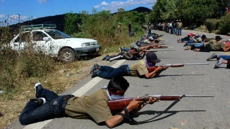 e19843f3ecde33cc5e3413e360b65ee1-1