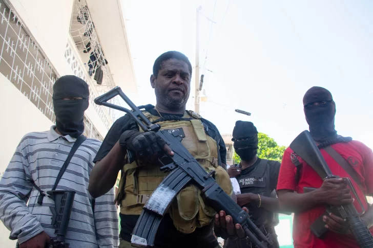 AFP__20240305__34KP9Q7__v5__HighRes__StateOfEmergencyAndCurfewInHaitiAfterViolentCla-728x485