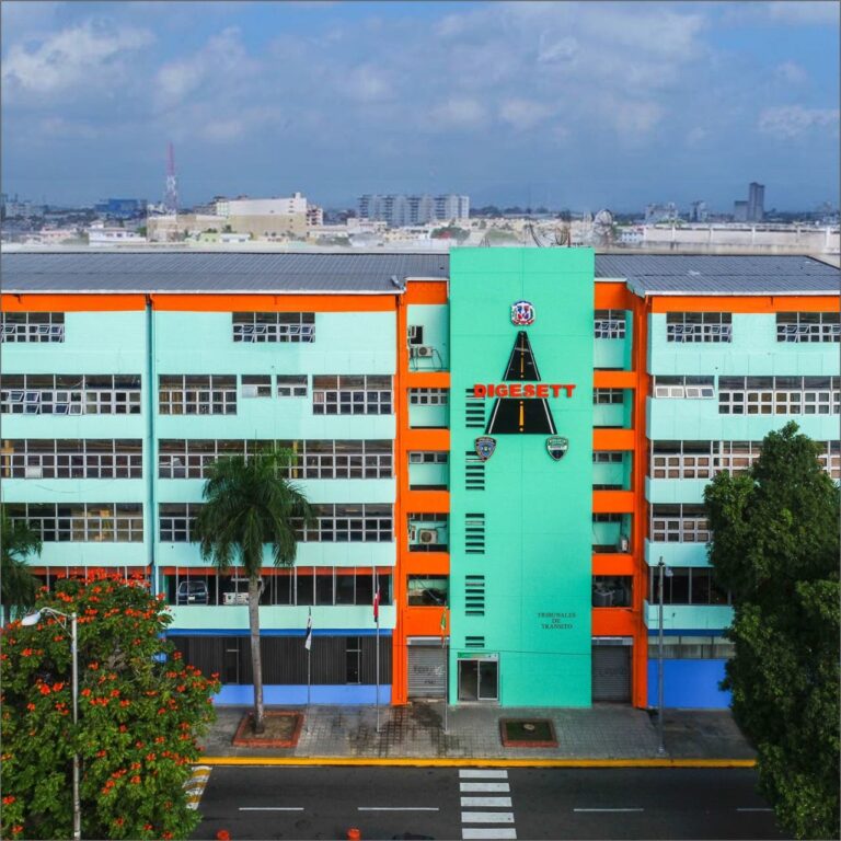 FACHADA-2