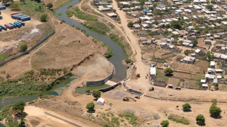 canal-focus-0-0-896-504