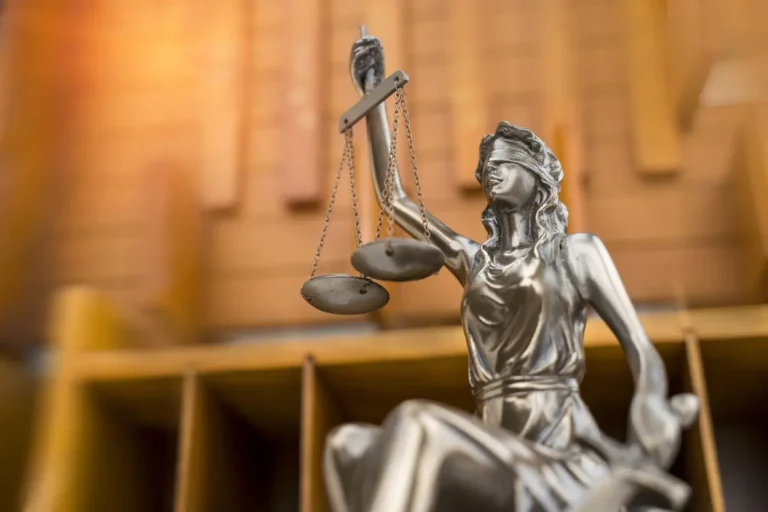 justiciar-1