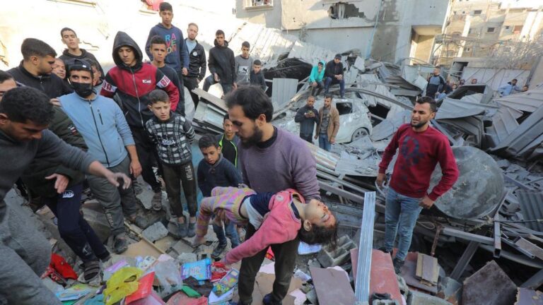 8ee39742-ee73-4df0-bf31-494fa757ef5a_16-9-discover-aspect-ratio_default_0_x2976y1992