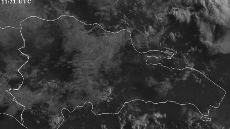 crop-w800-h534-clima-en-rd-lluvias-por-onda-tropical-y-polvo-del-sahara-focus-0-0-896-504