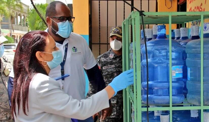 BOTELLONES-DE-AGUA-2