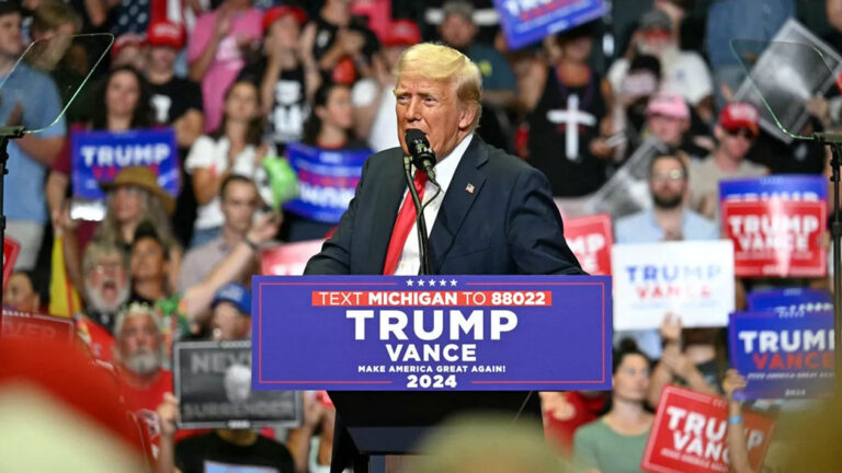 trump-en-su-primer-mitin-tras-el-atentado-biden-es-un-hombre-enfermo-debil-y-patetico-154560