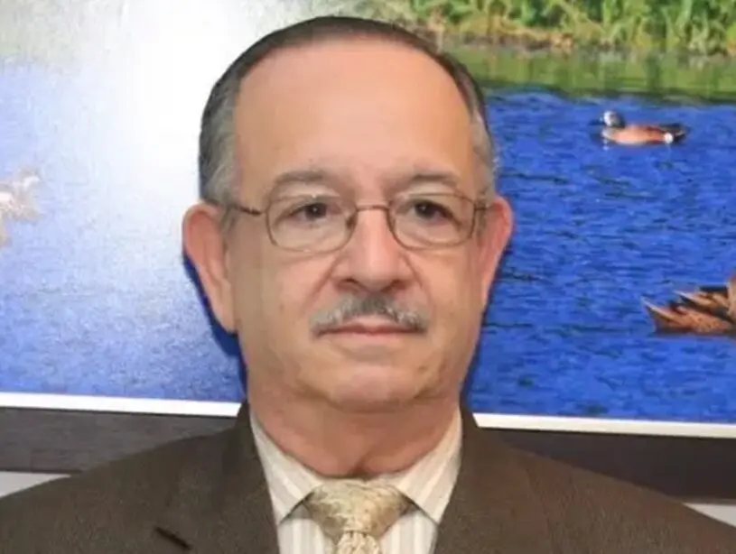 9_El-Pais_03_1Ap01-e1722656845448