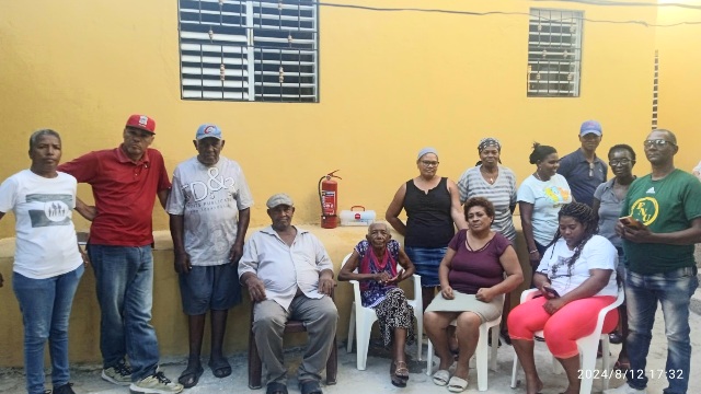 Presentes_en_charla