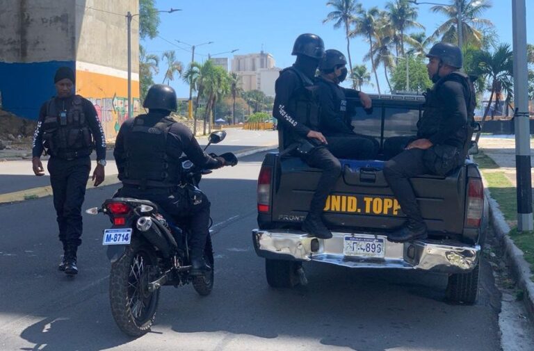 Policias-e1732914169945