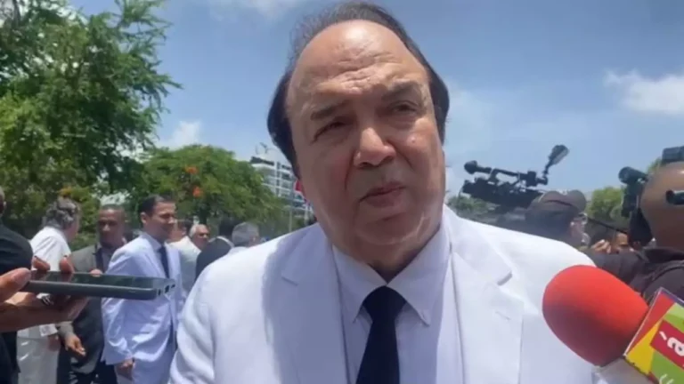 Vinicio-Castillo-reacciona-a-discurso-de-Abinader.-2