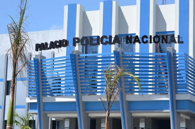 fachada-de-la-policia-nacional-2