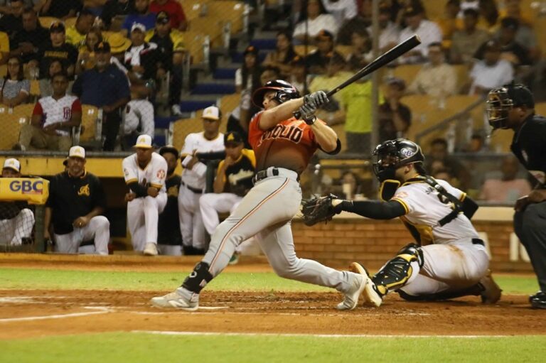 posiciones-lidom-triple-empate-en-la-cima-de-la-pelota-invernal