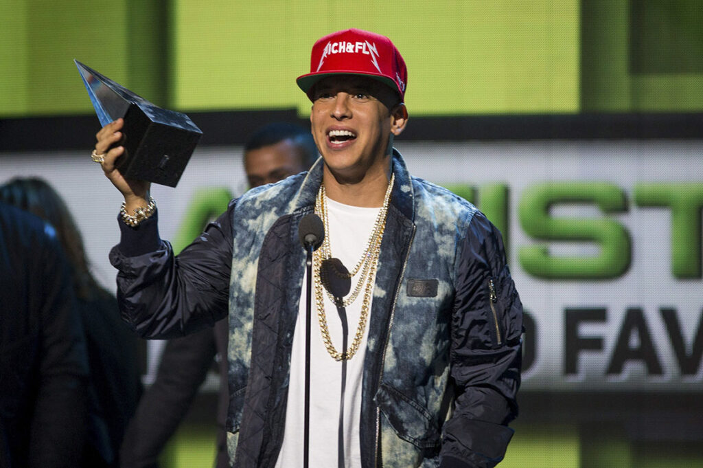 PREMIOS LATIN AMERICAN MUSIC AWARDS 2015