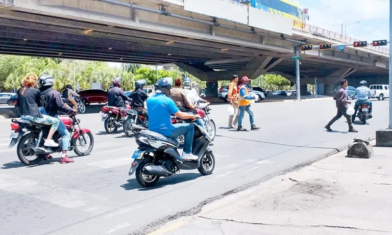 67f3328b2c9b0_segunda-peaje-kilometro-32-autopista-duartes-03-04-25-felix-de-la-cruz-6.jpg