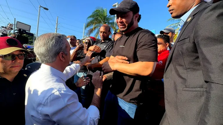 67f73aa4d467b_presidente.jpg
