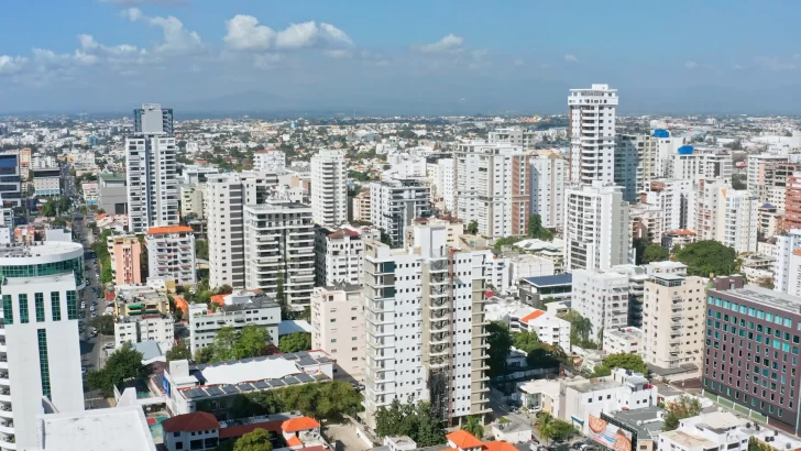Vista-aeerea-de-Santo-Domingo-de-Guzmaen-728x410
