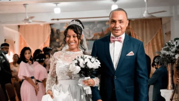 pareja-villa-altagracia-600x338