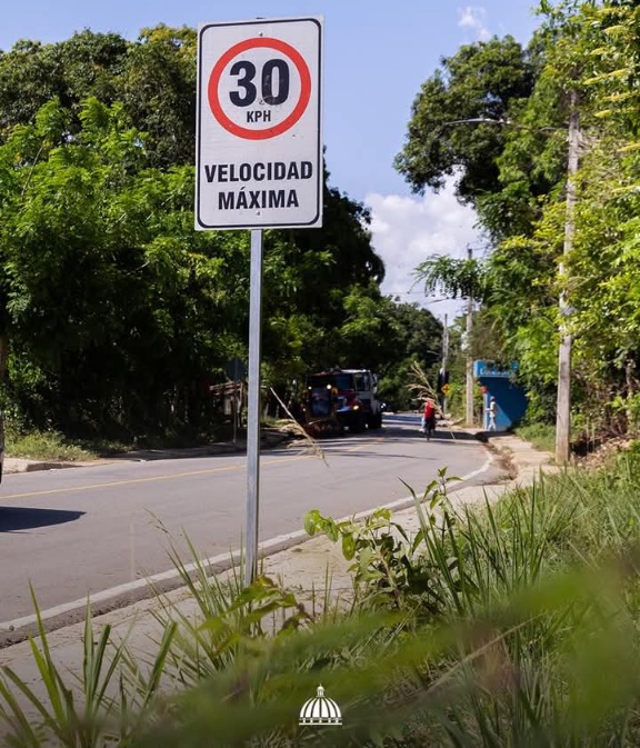 Carretera_Los_Llanos_-_El_Puerto