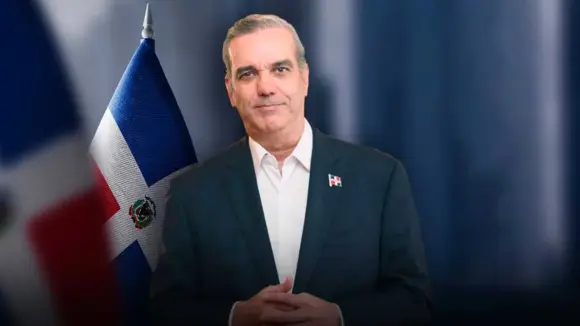 abinader-inicia-su-sexto-ano-de-gobierno-6d6c2dcb-focus-min0.09-0.5-580-326