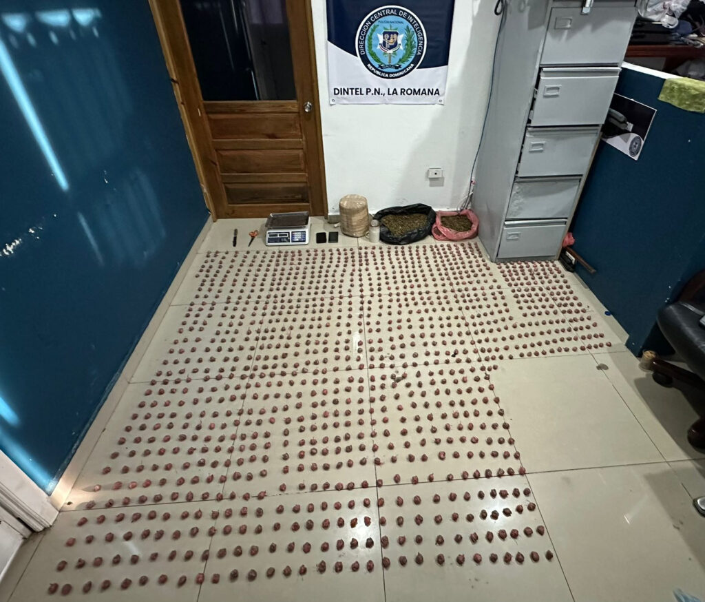 1757005871114701-0
