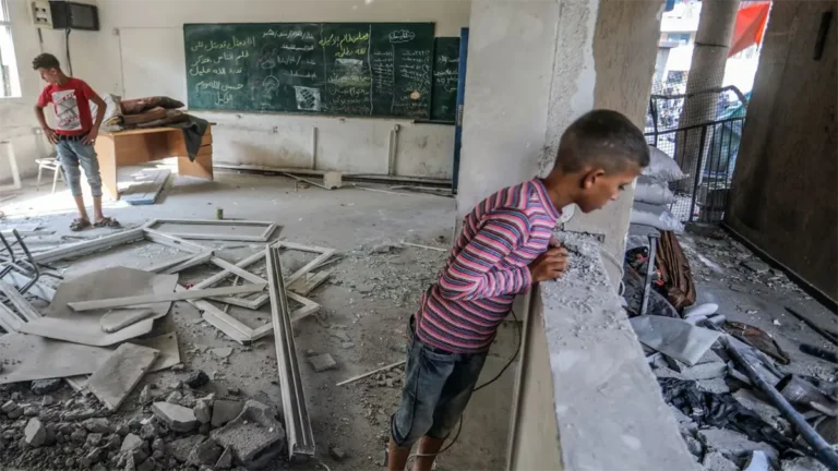 unicef-denuncia-falta-de-material-educativo-en-gaza-f832a9c9-focus-0-0-1200-675