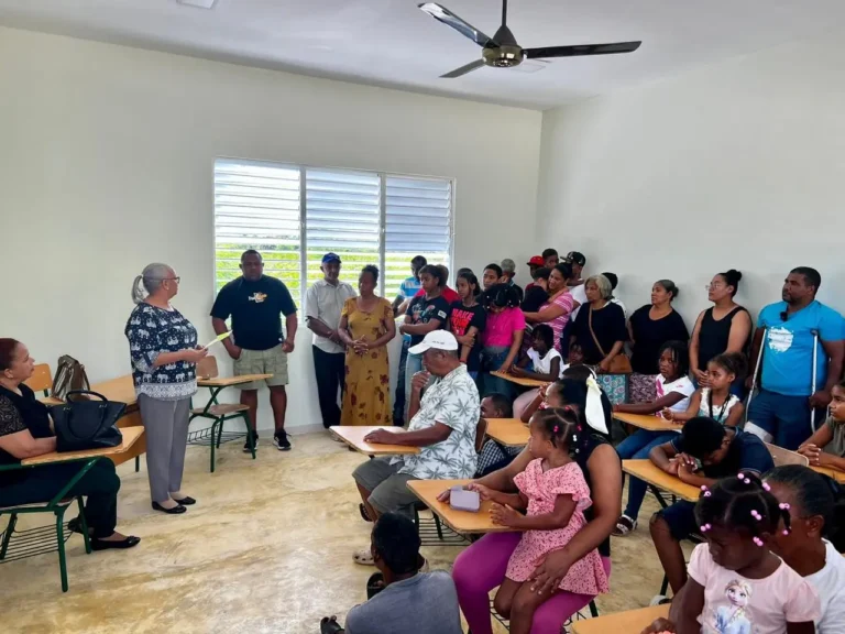 1db61639-404c-4cf3-872f-30fb038de3ed