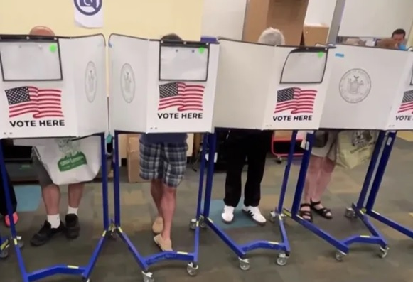 57406863-1080-47a0-8cb9-75fe485b7659