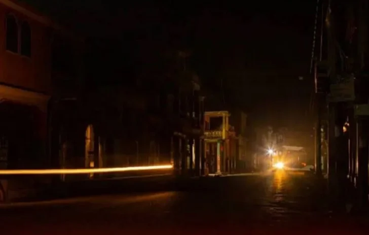 APAGON-hidroelectrica-de-Peligre-situada-en-el-Plateau-728x463