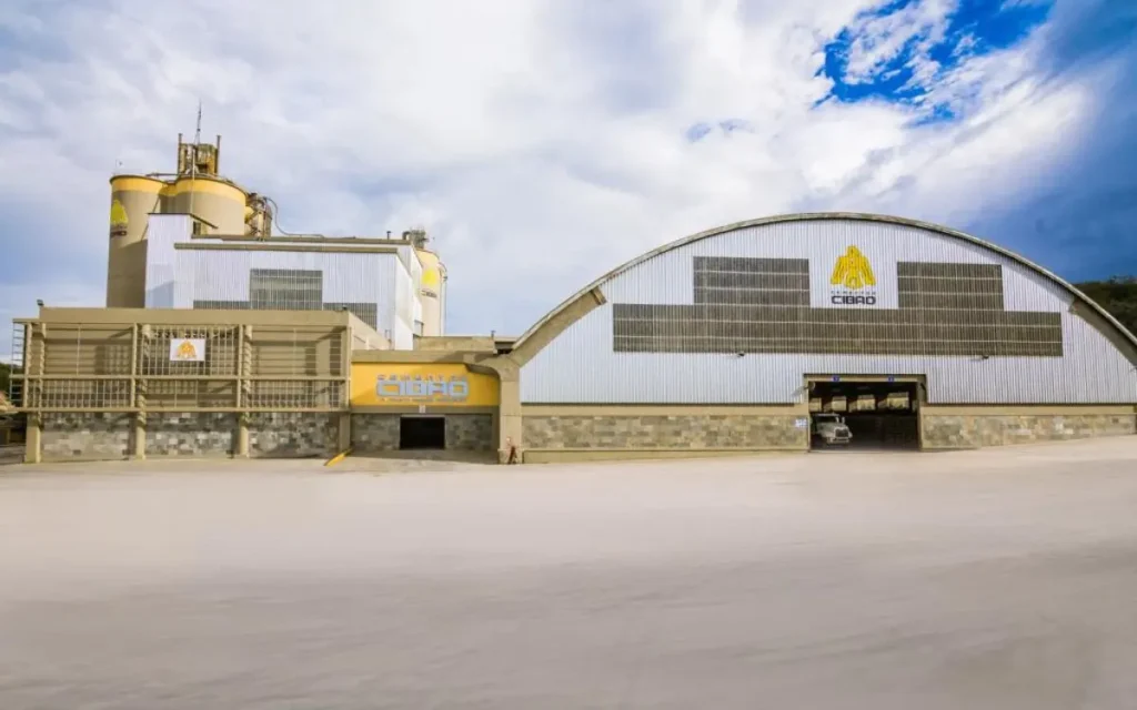 cementos-cibao-controla-incidente-en-silo-y-protege-a-su-personal-c11a3f0b-focus-0-0-1200-675