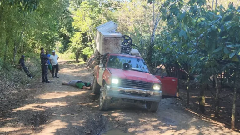 dos-personas-mueren-electrocutadas-en-gaspar-hernandez-e714bcf6-focus-0-0-1200-675