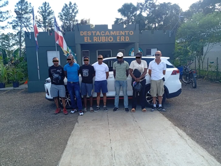 Detienen-a-un-canadiense-por-trafico-ilegal-de-migrantes-haitianos-en-la-frontera-728x548