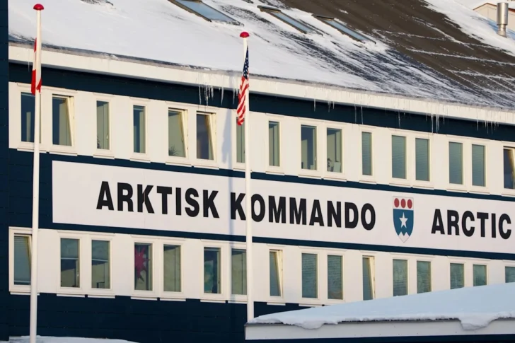 UE-dice-que-Groenlandia-esta-en-principio-cubierta-por-clausula-de-defensa-mutua-europea-728x485