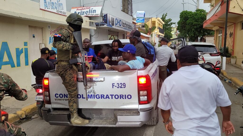 WhatsApp-Image-2025-06-24-at-9.43.58-AM