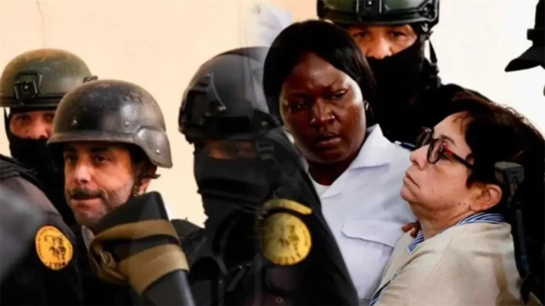 dianelys-collage-no-usar--12-303689ed-focus-0-0-1200-675