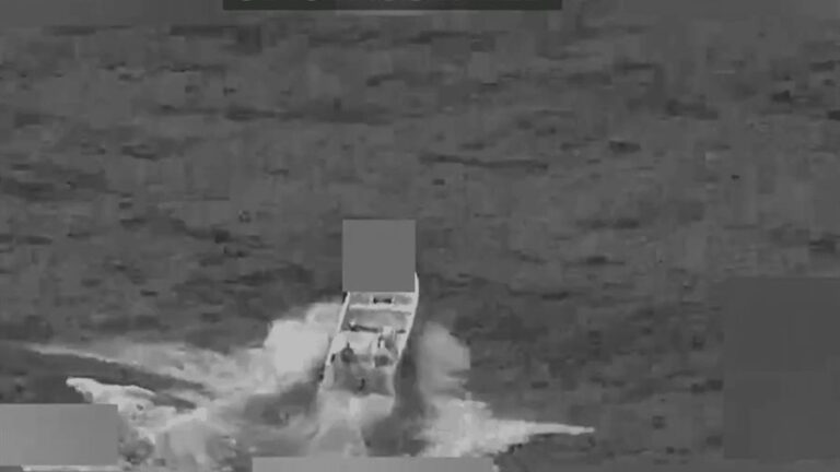 eeuu-realiza-ataque-buque-narcotrafico-en-el-pacifico-6ba7f169-focus-0-0-896-504