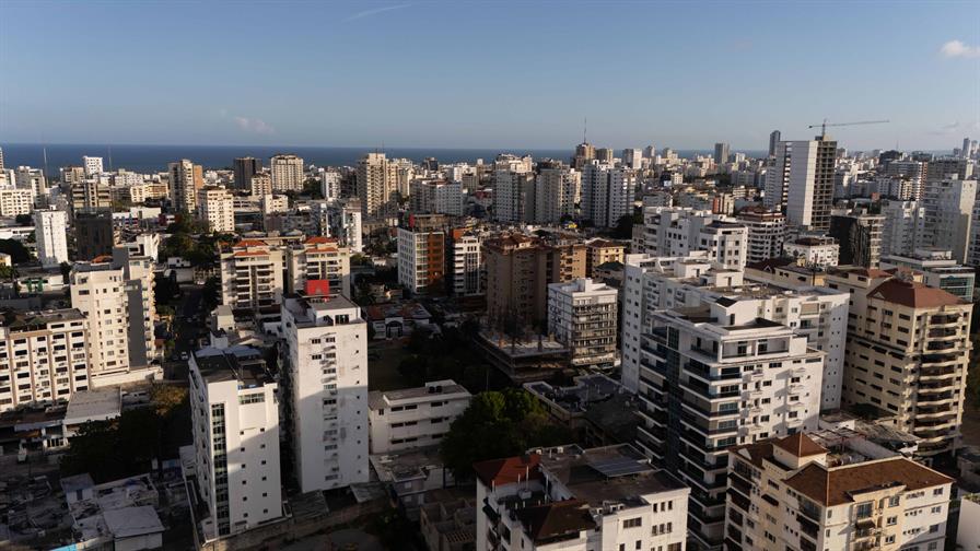 rd-cerraria-2025-como-el-sexto-pais-con-deuda-publica-mas-alta-de-al-97b756f8-focus-0-0-896-504