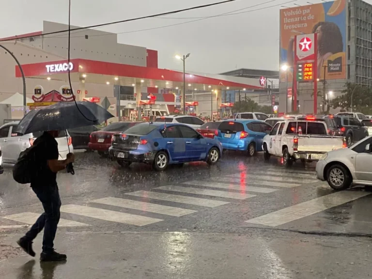 COE-alerta-reportan-inundaciones-lluvias-rafagas-de-viento-4-1024x768