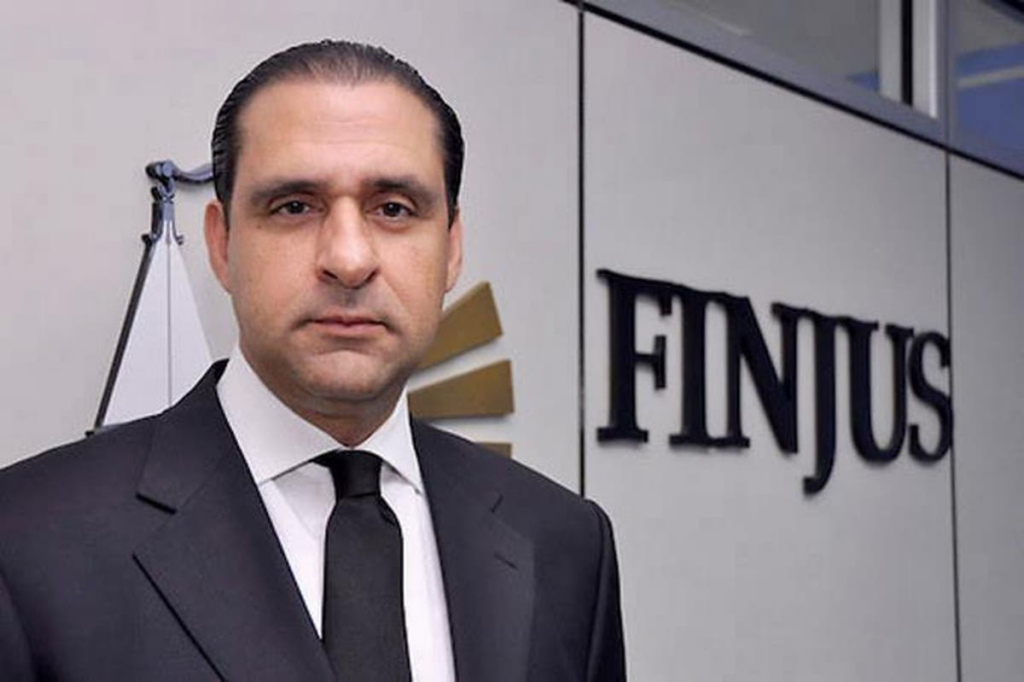 6721224690c3e_finjus