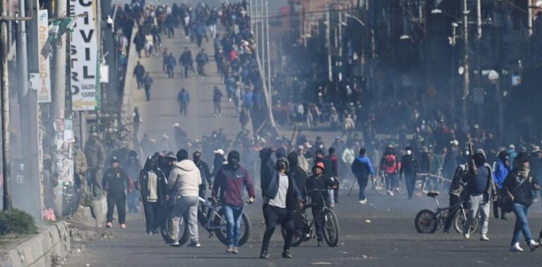 6a0bdd4851977.r_d.750-715-8108