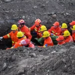 al-menos-90-muertos-en-una-explosion-minera-en-china-mientras-continuan-tareas-d-20260523-123645-s9y9