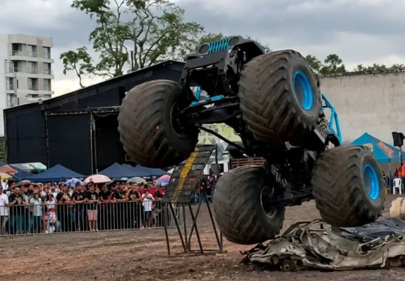 munster-truck1.jpg
