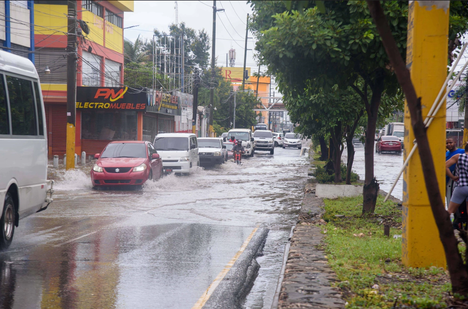 vaguada-y-onda-tropical-provocaran-aguaceros-y-posibles-granizadas-en-varias-pro-20260520-113409-OKn6